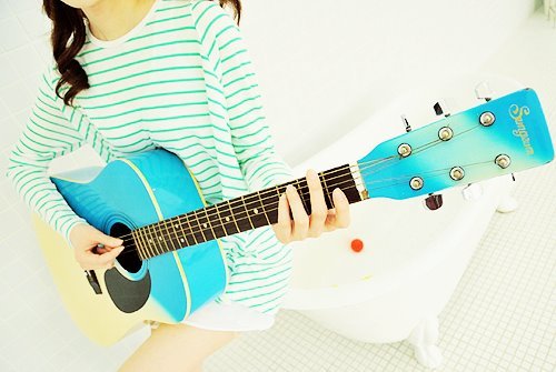 Gitara - vty9755.jpg