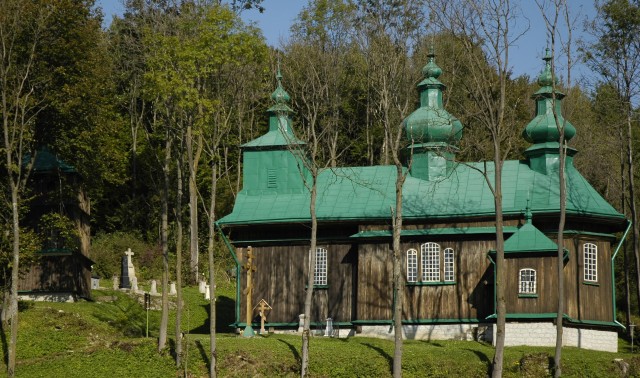 Cerkwie i Kościółki - Poland_Szczawne_-_wooden_church.jpg