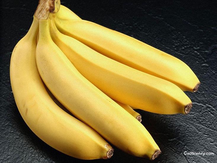 OWOCE - bananas-800x600.jpg