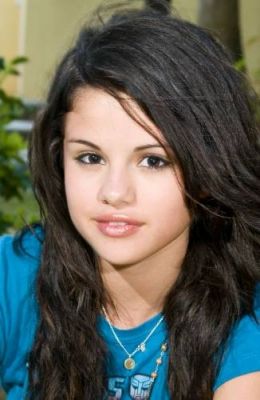 Selena photos 5 - normal_18.jpg