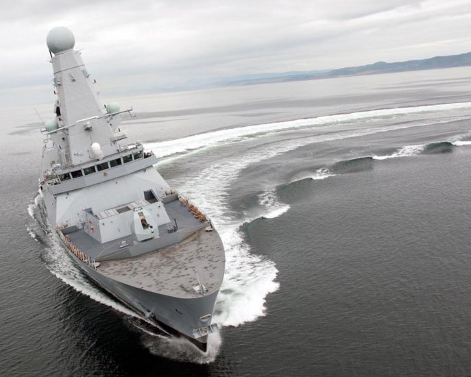 okręty wojenne - HMS-Dauntless.jpg