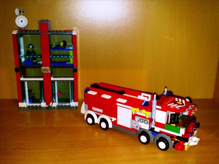 LEGO - 26032011356.jpg
