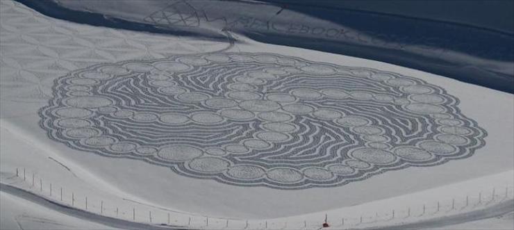Land art na śniegu - Land art 17.jpg