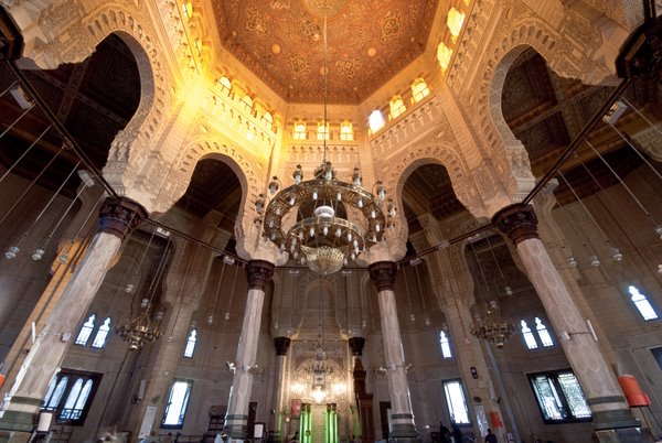 Egipt - Egipt- aleksandria-wnętrze najwięk meczetu.jpg