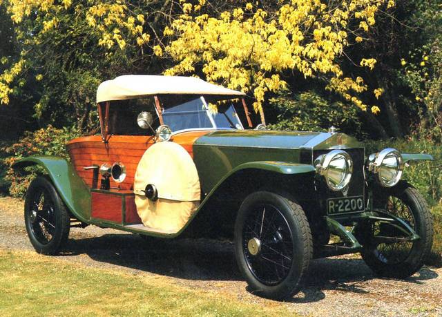 Stare auta retro - 15.Rolls-Royce_-_1914.jpg