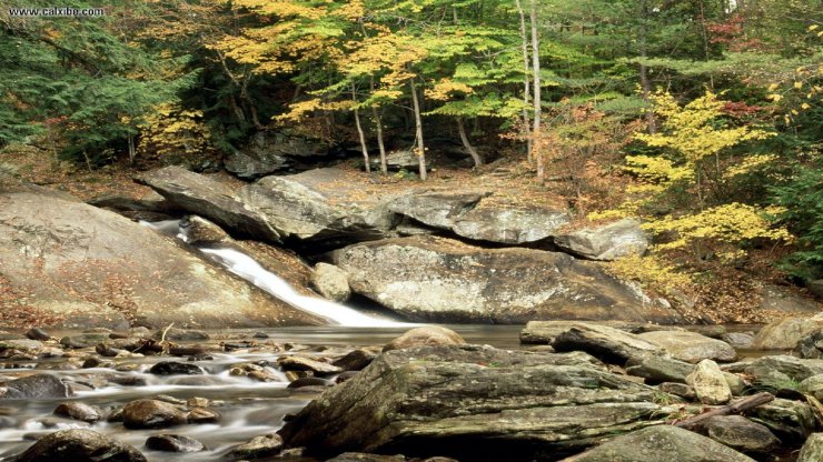 WODOSPADY - Pikes_Falls_Windham_County_Vermont_1440x1080.png