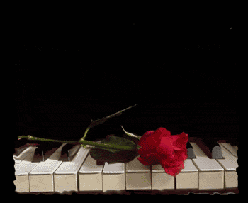  26 MAJA DZIEŃ MATKI - pianino.gif