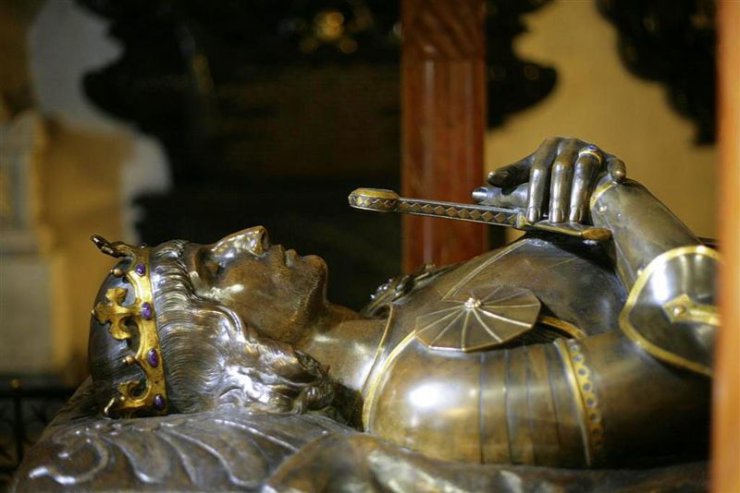 1434-1444 - panowanie Władysława III Warneńczyka - grób Władysława III Warneńczyka.jpg